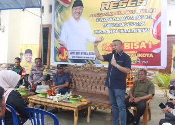Reses di Kambu, AJP Siap Perjuangkan Keluhan Warga