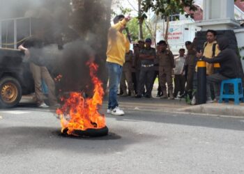 Gebrak Kepton Demo Program Merdeka Belajar, Soroti Temuan BPK Adanya Indikasi Kerugian Daerah