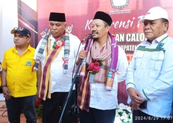 Dr. Azhari Soroti  Usia Ijazah Paket B dan C