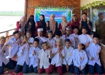 Mahasiswa Fisip Universitas Muhammadiyah Kendari Buat Pelatihan Public Speaking