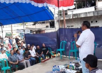 Reses Perdana,  Ishak Ismail Serap Aspirasi Warga Kecamatan Kendari Barat
