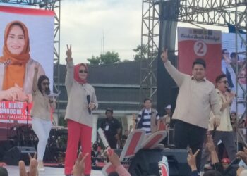 Kampanye Akbar, Yudhianto-Nirna Ajak Masyarakat Wujudkan Kendari Meambo