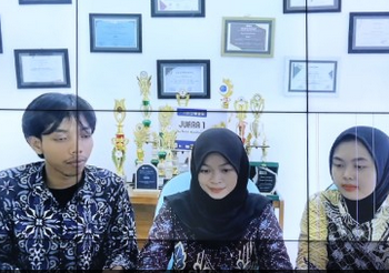 Dirugikan Akibat Mundurnya Anggota Dewan Pilihannya, UU Pemilu Diuji di MK