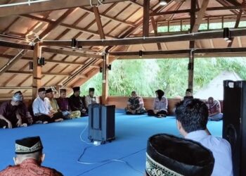 Lindungi Cagar Budaya, Musyawarah Adat Putuskan Tambahan Bangunan Masjid Keraton Liya Dibongkar