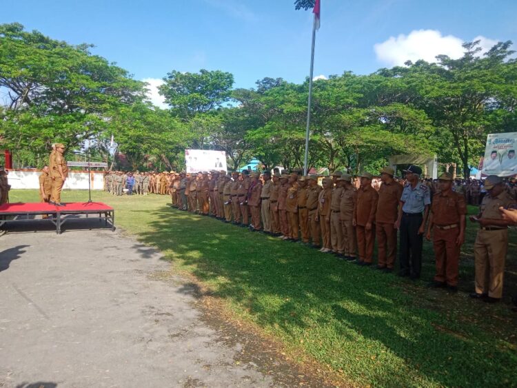 Bupati Mubar La Ode Darwin Minta Inspektorat Periksa ASN Malas Berkantor