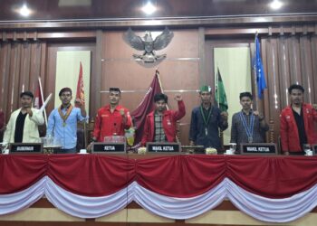 Gerakan Cipayung Kendari Demo di DPRD Sultra Murni  Mengawal Aspirasi Rakyat